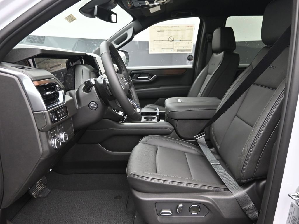 New 2026 GMC Yukon Denali AWD/4WD image 17