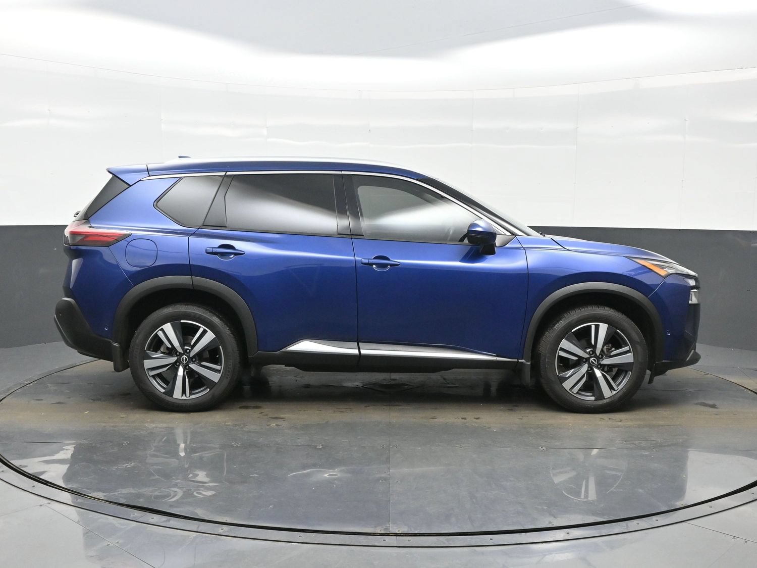Used 2022 Nissan Rogue SL w/ SL Premium Package AWD/4WD image 7