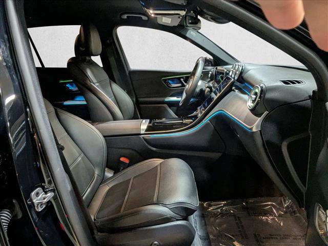 Certified 2025 Mercedes-Benz GLC 300 image 20