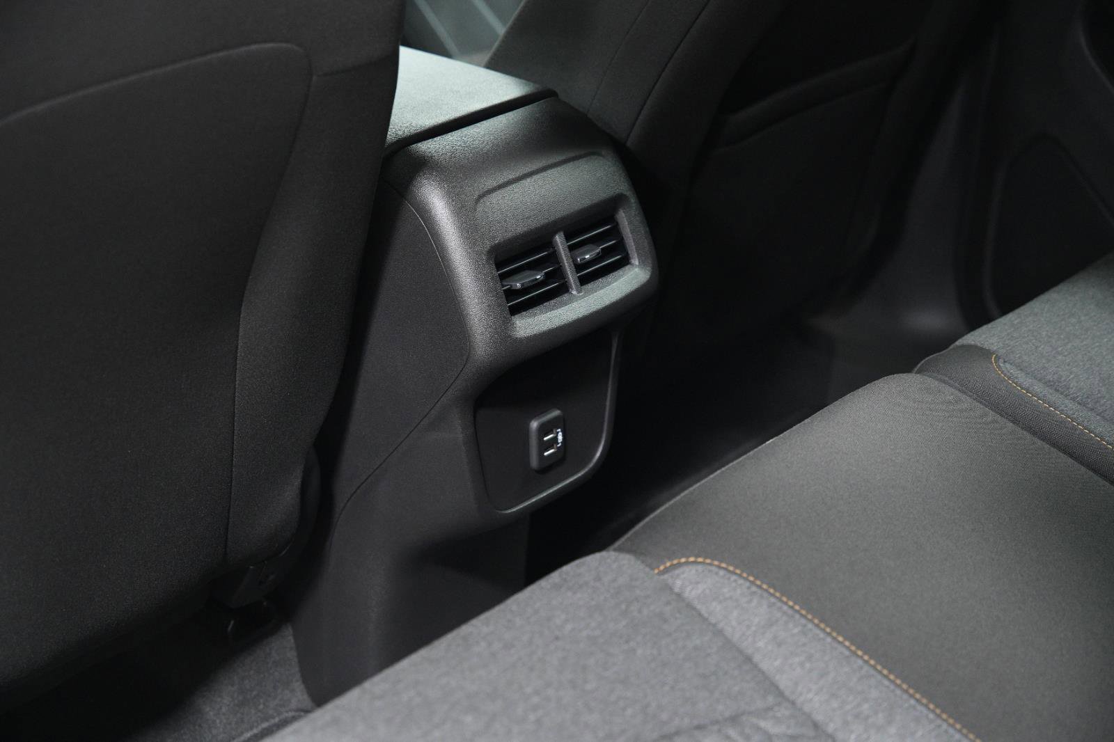 Used 2024 Chevrolet Equinox LT image 21