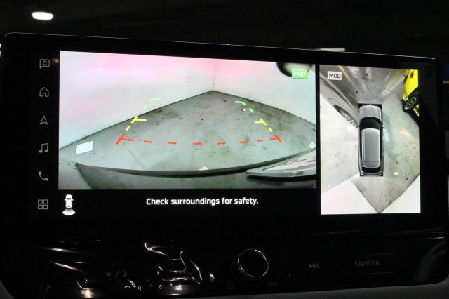 New 2025 Mitsubishi Outlander SE image 13