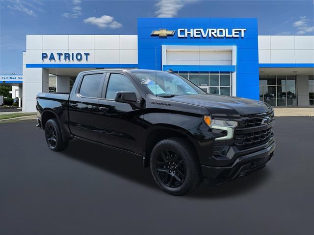 Used 2023 Chevrolet Silverado 1500 RST w/ LPO, Dark Essentials Package AWD/4WD image 4