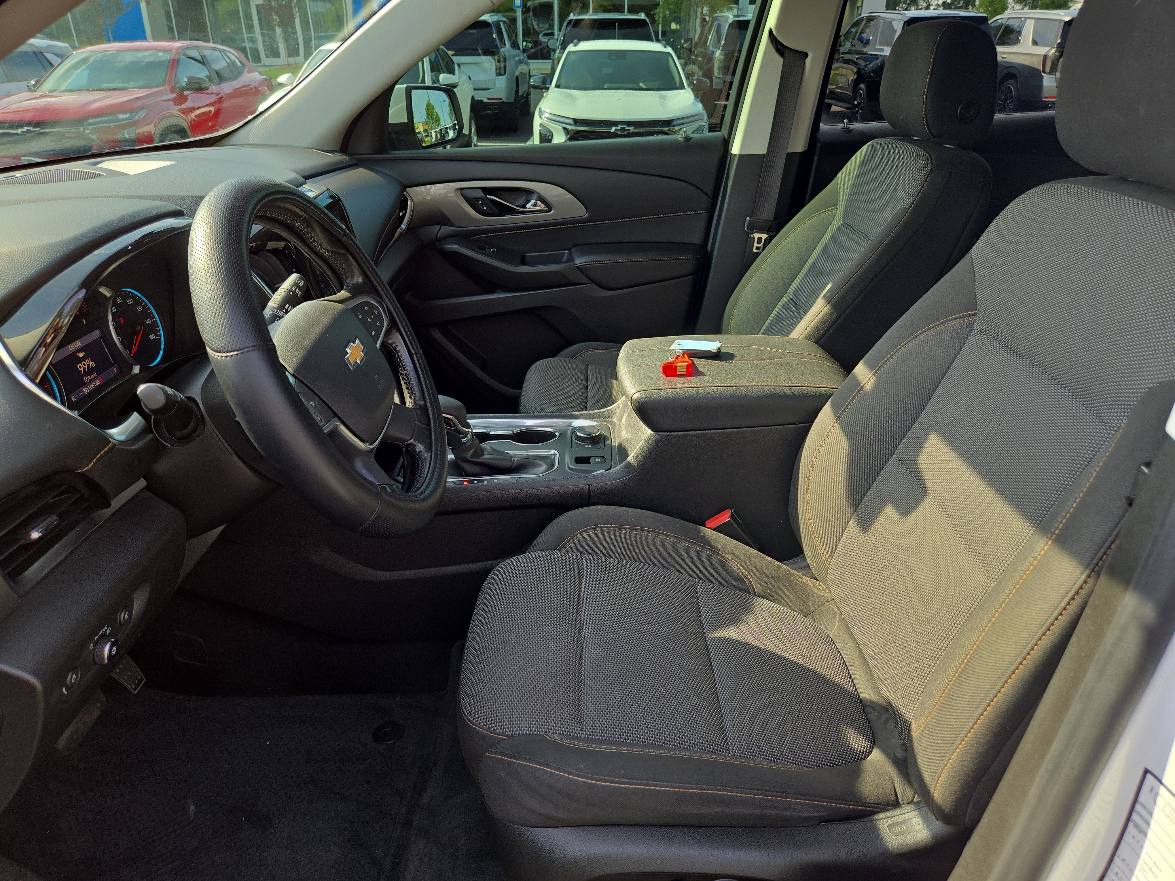 Used 2021 Chevrolet Traverse LT AWD/4WD image 18