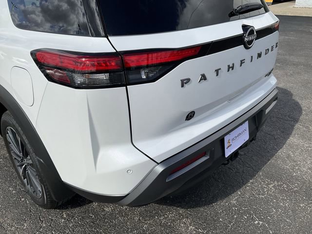 New 2026 Nissan Pathfinder Platinum w/ Accent Package AWD/4WD image 29