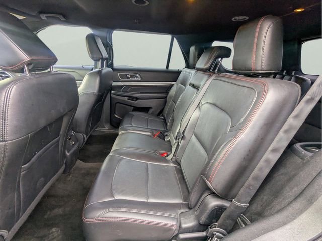 Used 2018 Ford Explorer Sport image 18