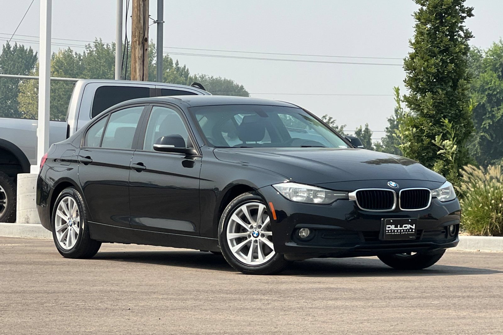 Used 2016 BMW 320i xDrive Sedan