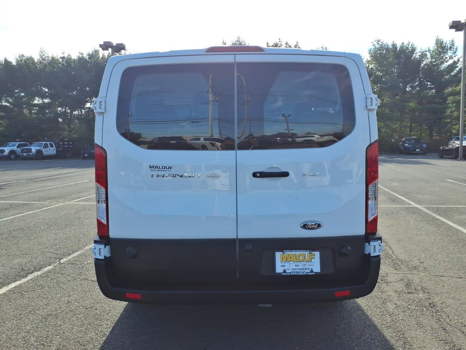 Used 2024 Ford Transit 350 XLT RWD image 5