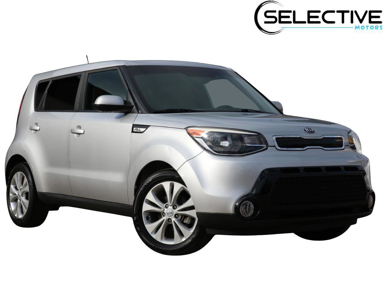 Used 2016 Kia Soul + FWD image 1