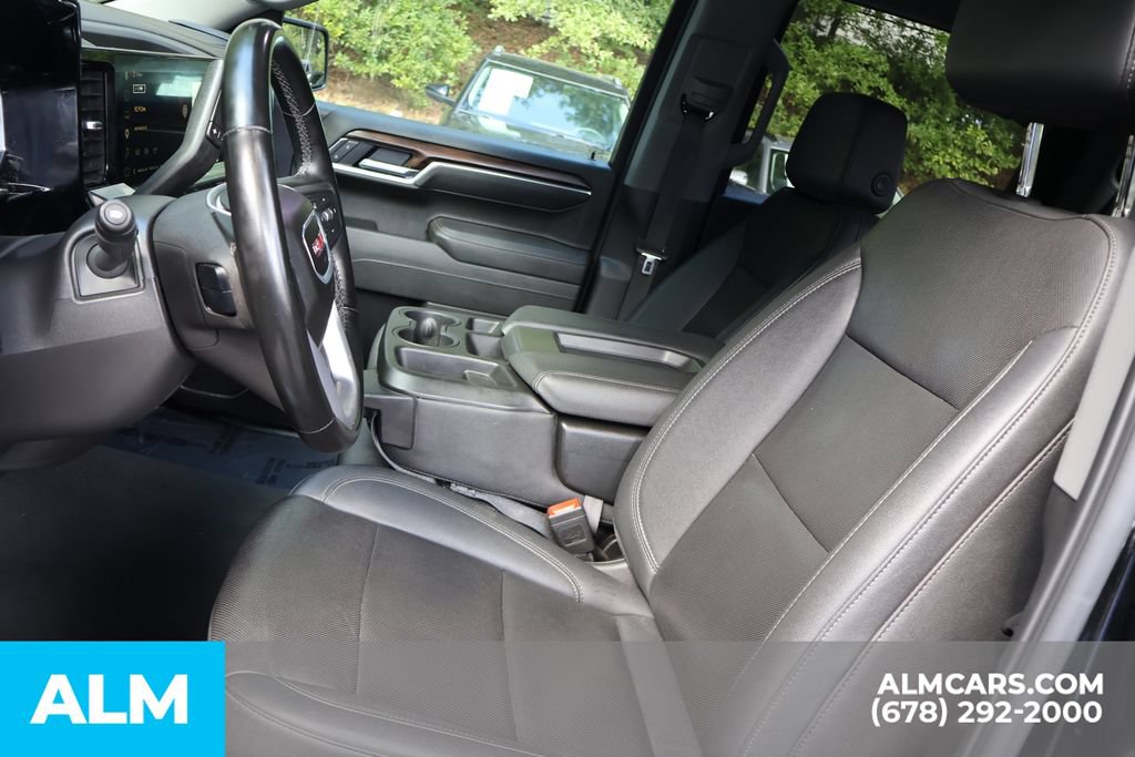 Used 2025 GMC Sierra 1500 SLT RWD image 14