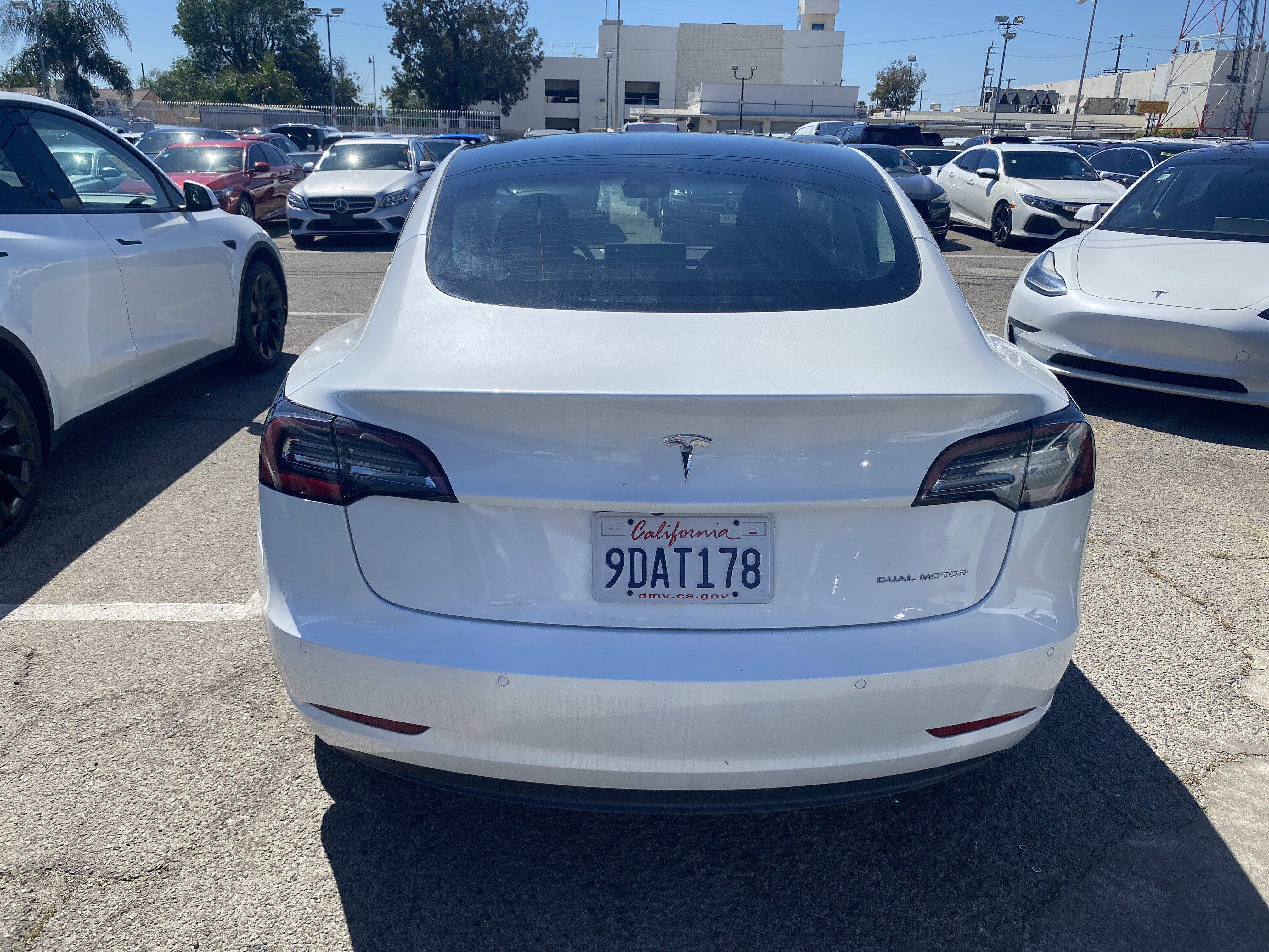 Used 2022 Tesla Model 3 Long Range AWD/4WD image 10
