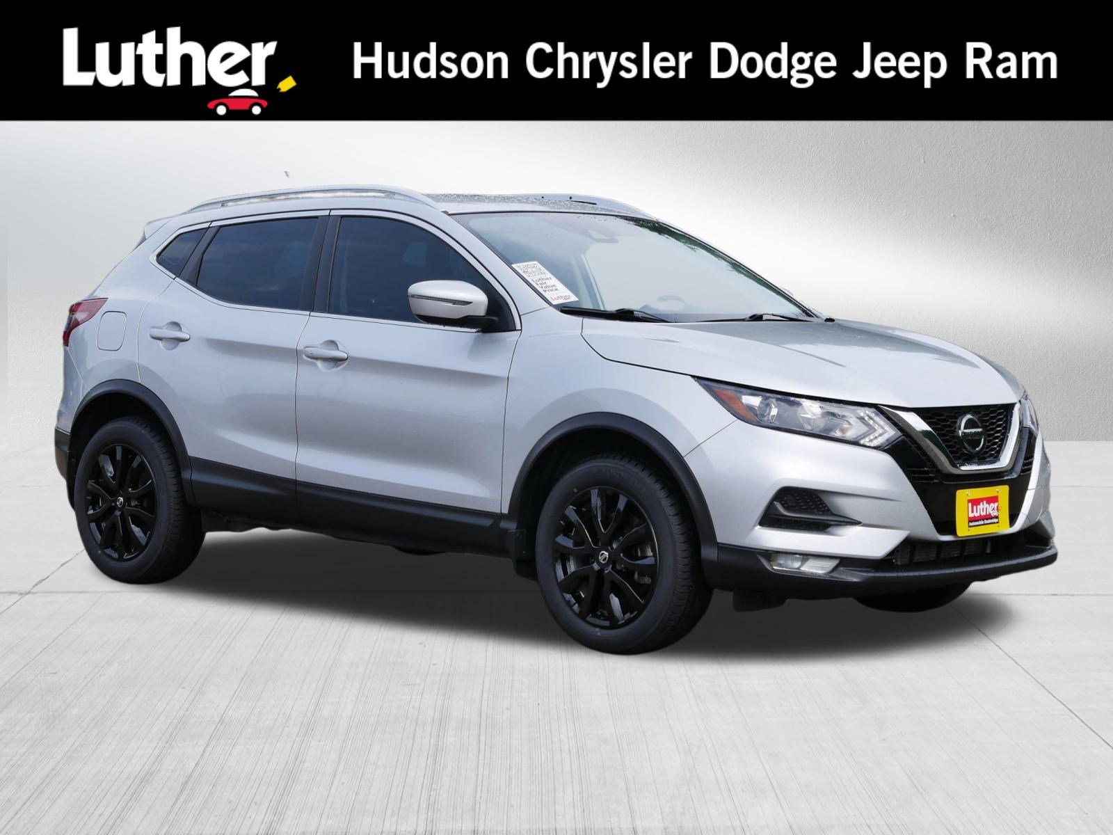 Used 2022 Nissan Rogue Sport SV