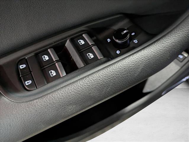 Used 2022 Audi Q8 Premium Plus image 12