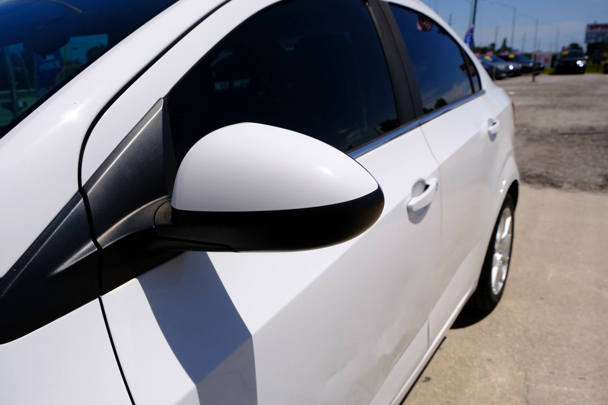 Used 2018 Chevrolet Sonic Premier w/ Driver Confidence Package FWD image 13