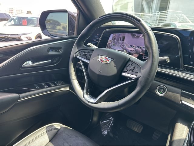 Certified 2022 Cadillac Escalade ESV Sport AWD/4WD image 7