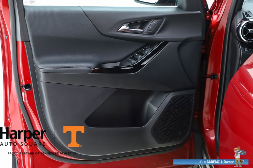 Used 2025 Chevrolet Equinox LT image 55