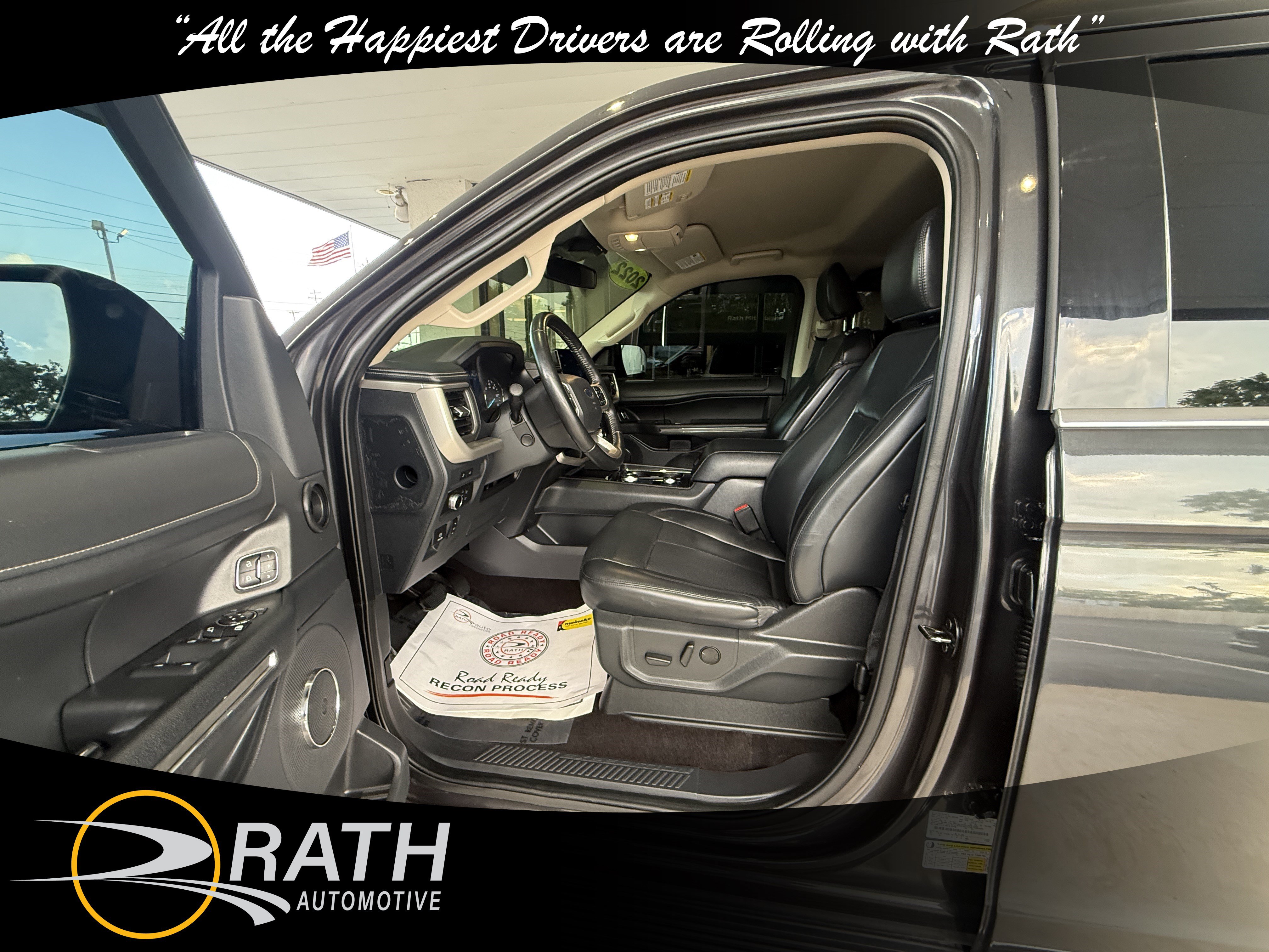 Used 2022 Ford Expedition XLT AWD/4WD image 11