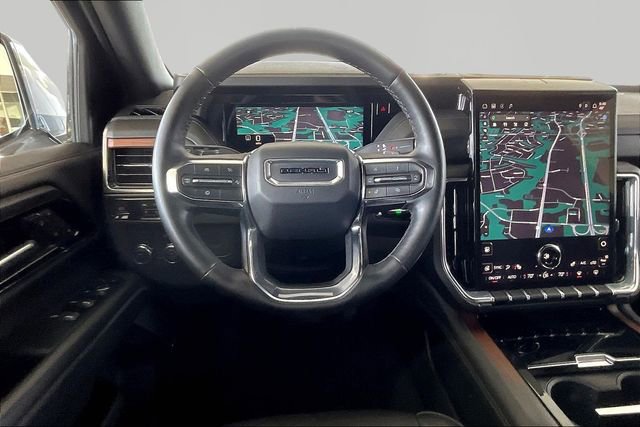 Used 2025 GMC Yukon XL Denali image 8