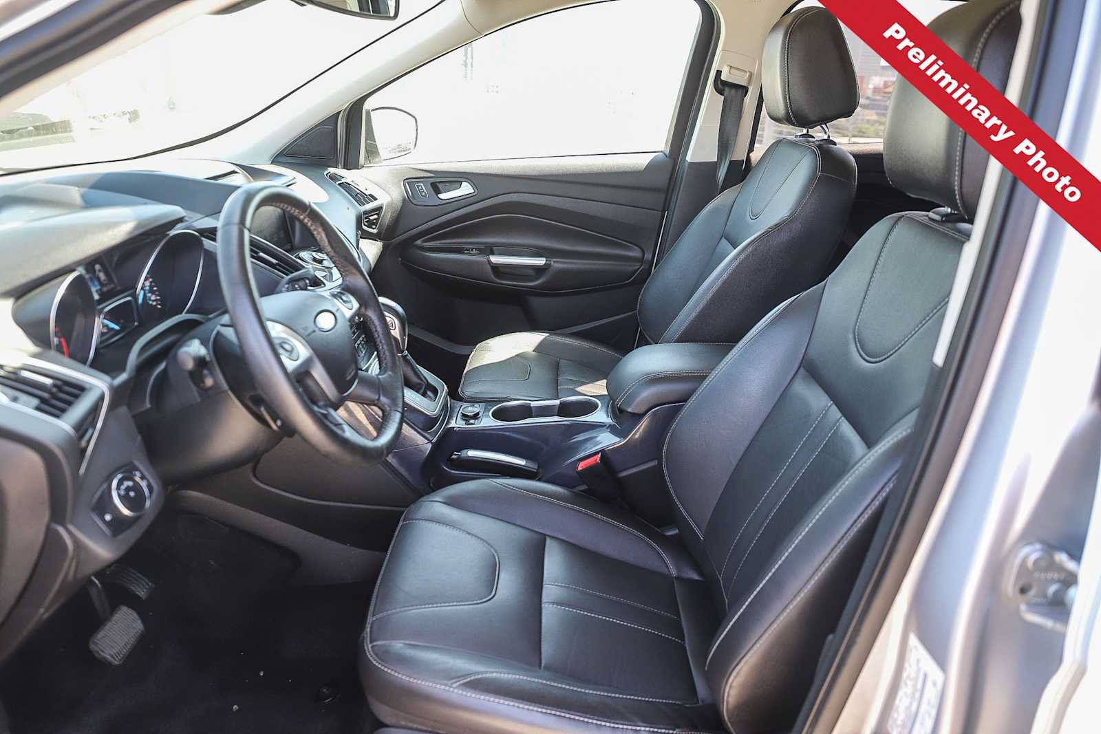 Used 2013 Ford Escape Titanium w/ Parking Technology Pkg AWD/4WD image 14
