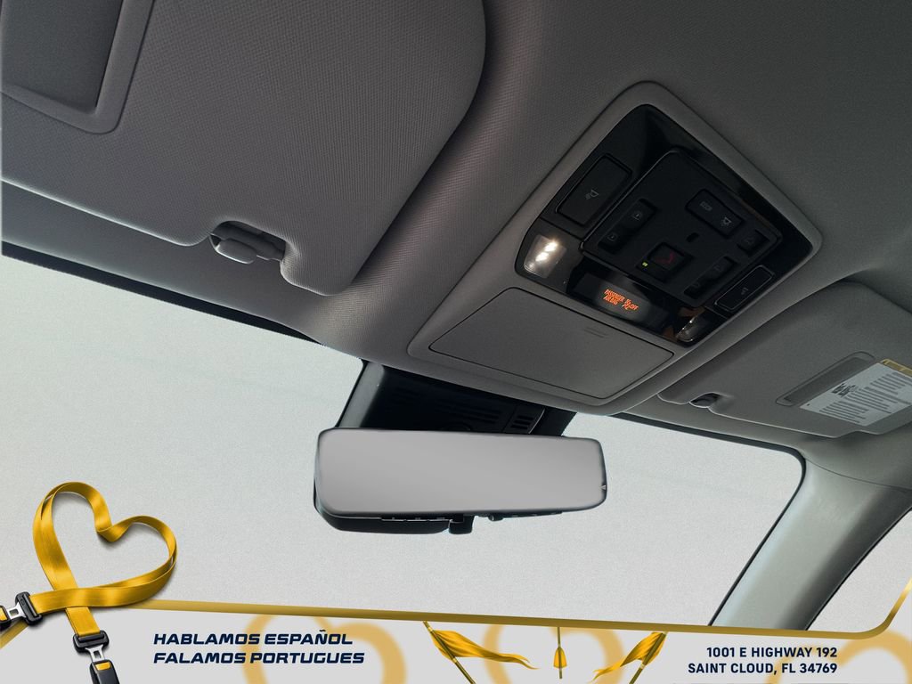 Used 2025 Toyota Grand Highlander AWD image 22