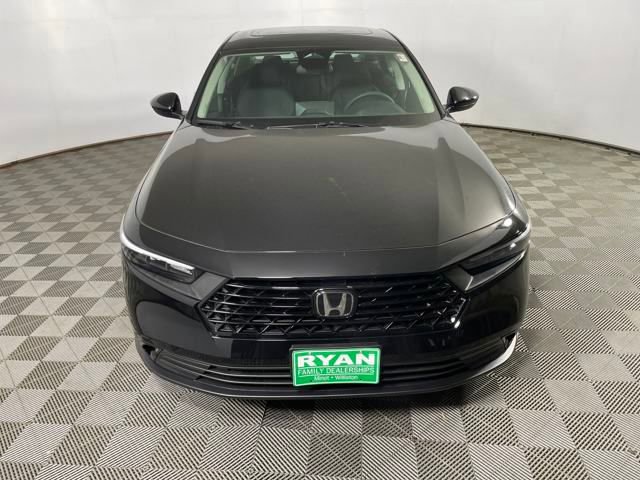 New 2025 Honda Accord SE image 12
