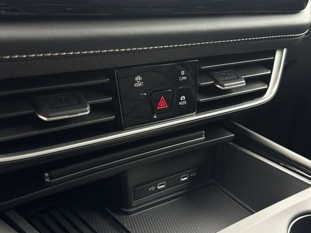 New 2026 Volkswagen Atlas SE image 34