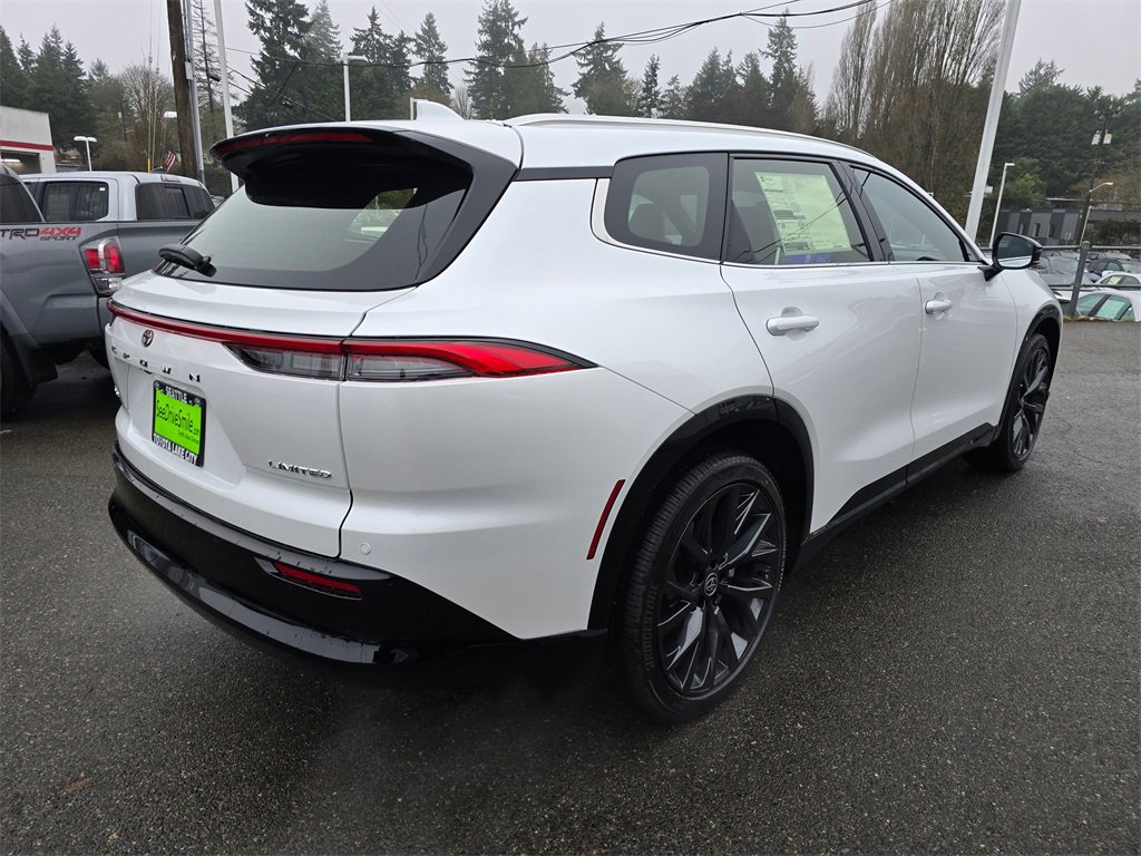 New 2025 Toyota Crown Signia image 7