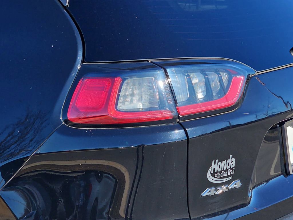 Used 2020 Jeep Cherokee Latitude Plus w/ Comfort/Convenience Group image 31