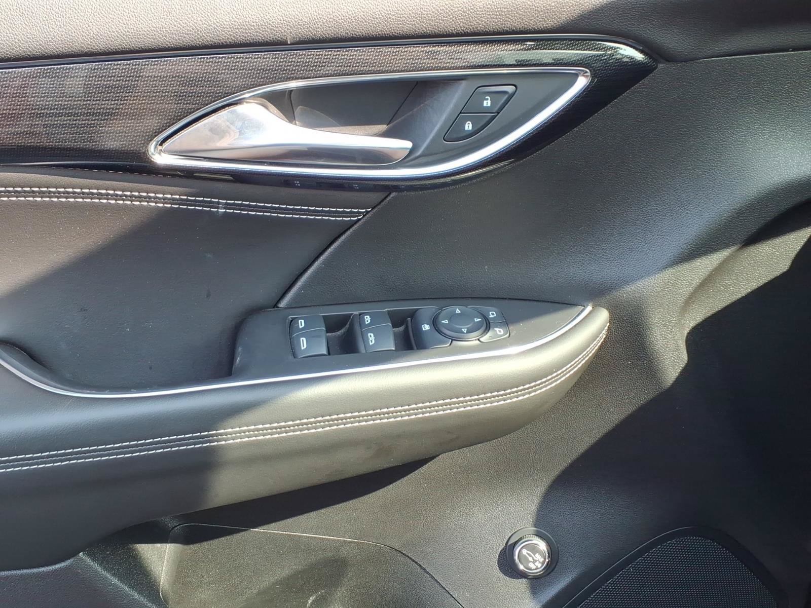 Used 2023 Buick Envision Preferred AWD/4WD image 24