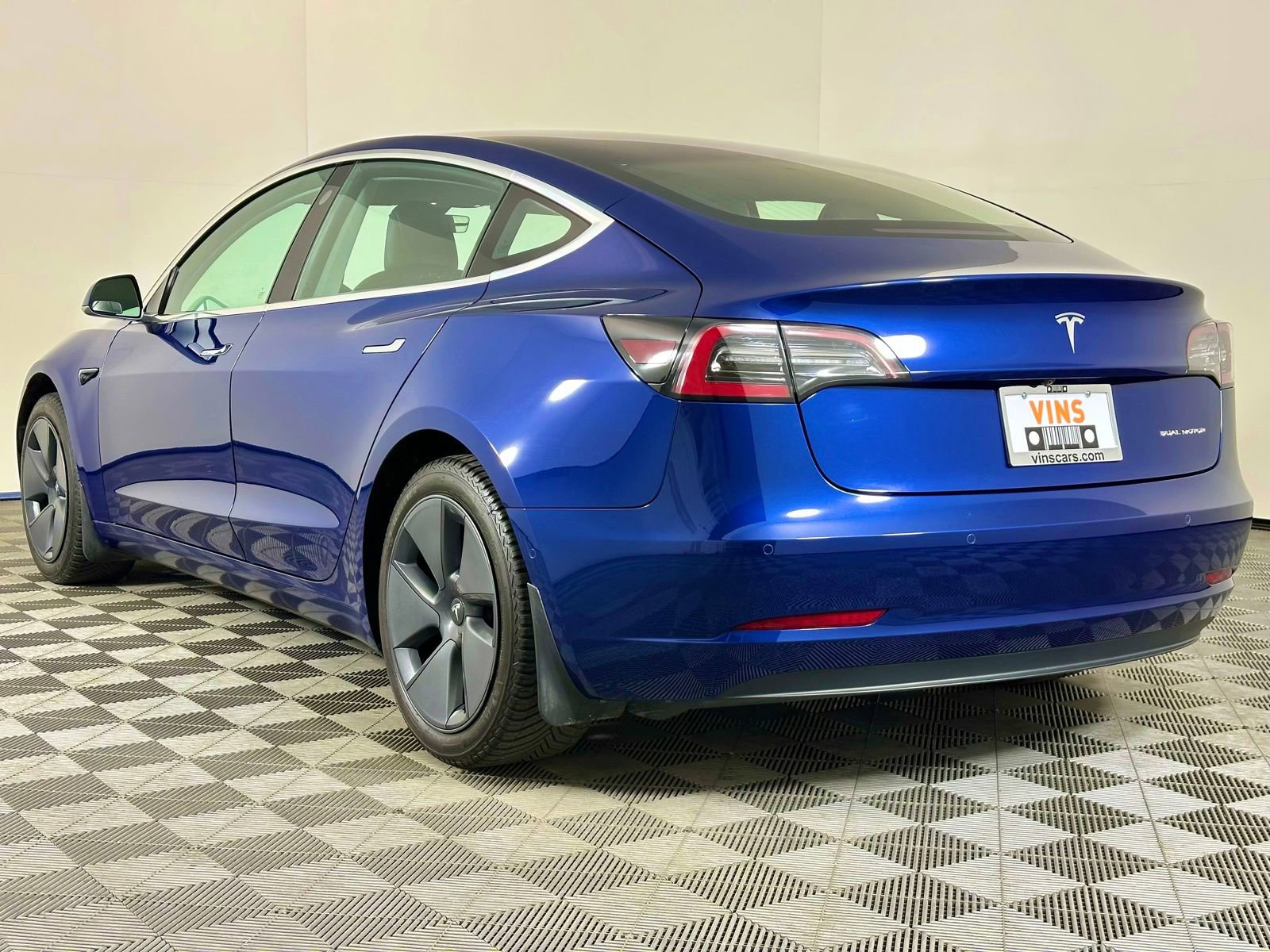 Used 2018 Tesla Model 3 Long Range image 37