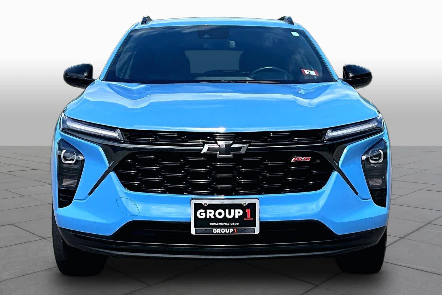 Used 2024 Chevrolet Trax RS FWD image 4