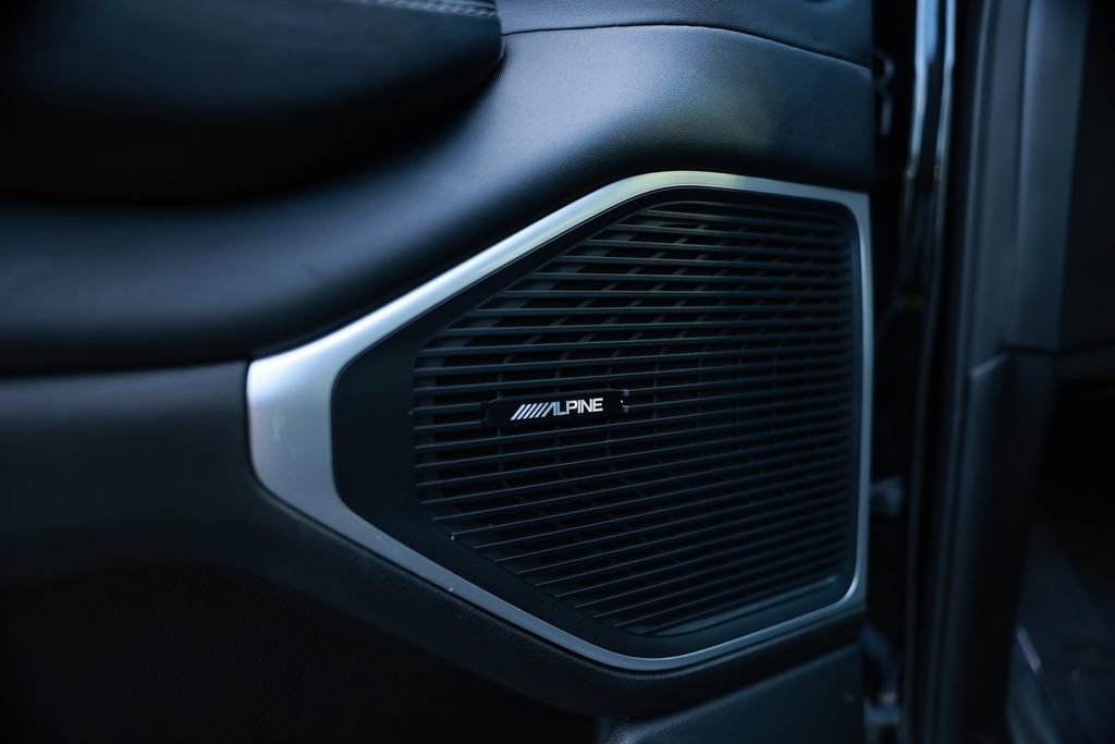 Used 2024 Jeep Wagoneer Series II image 18