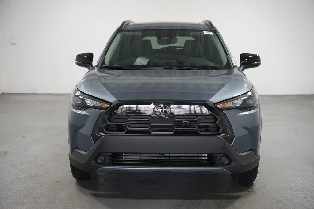 New 2026 Toyota Corolla Cross LE video 2