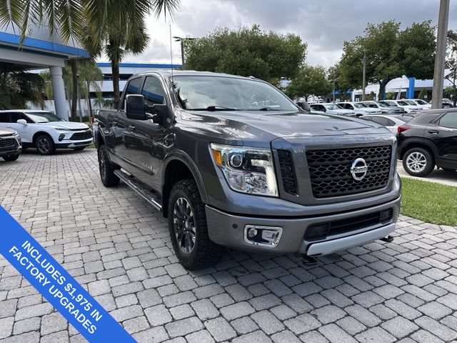 Used 2019 Nissan Titan PRO-4X w/ Pro-4x Utility Package AWD/4WD image 17