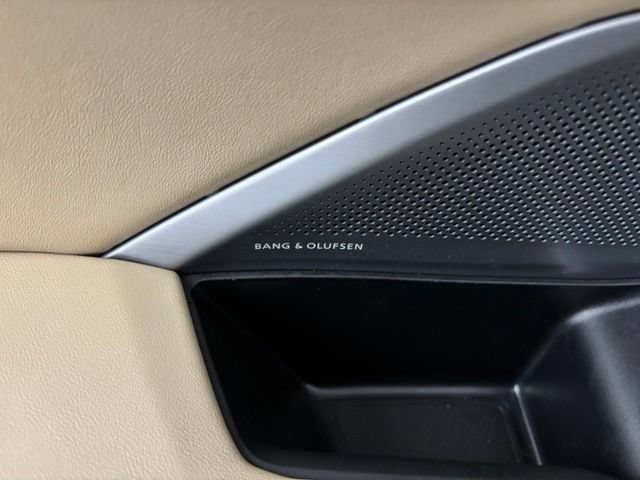Certified 2025 Acura MDX w/ Advance Package AWD/4WD image 12