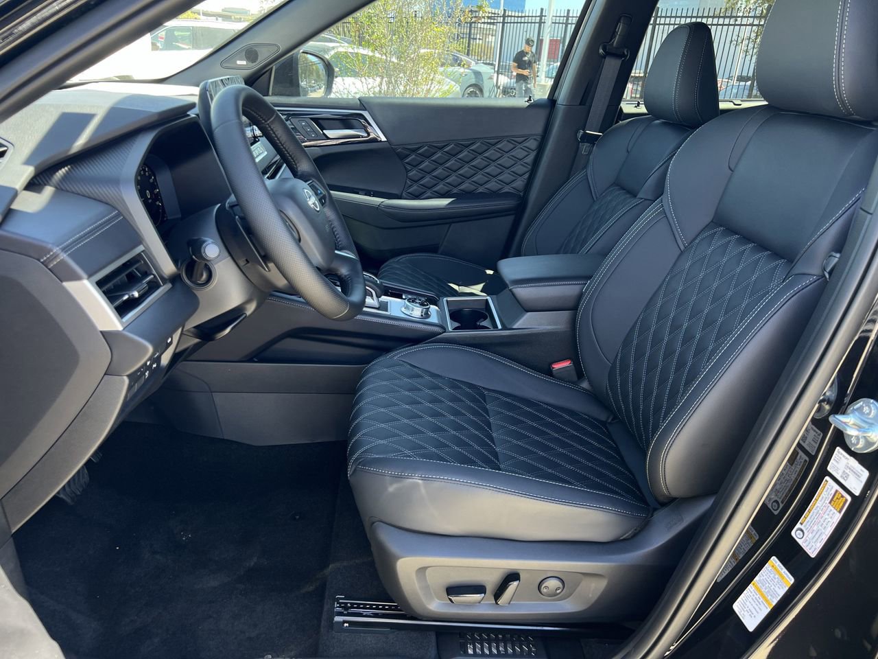 New 2026 Nissan Rogue Platinum image 17