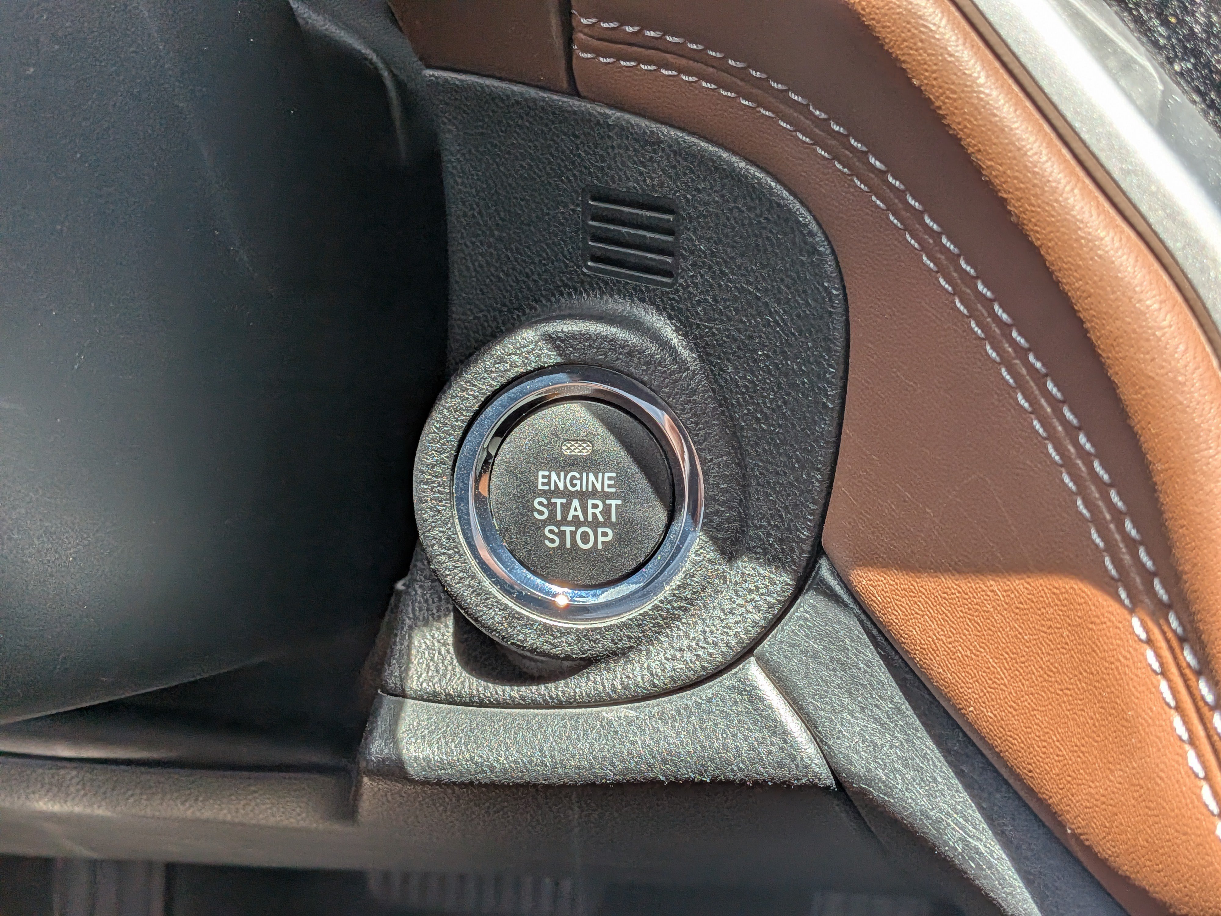 Used 2020 Subaru Outback Touring AWD/4WD image 29