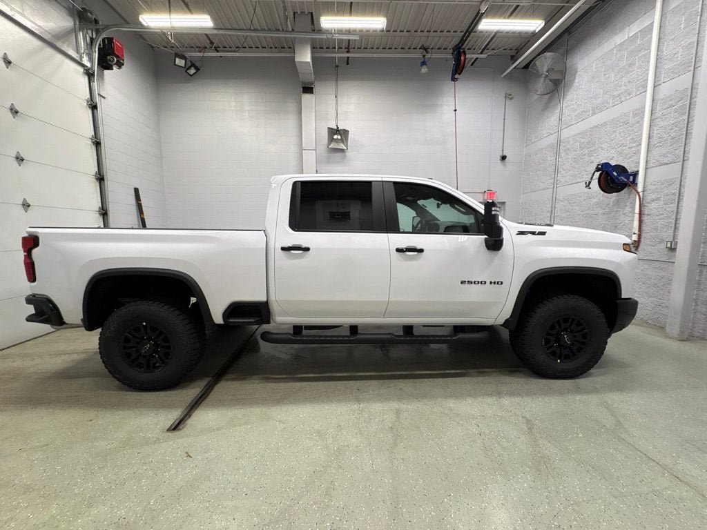 New 2026 Chevrolet Silverado 2500 ZR2 w/ LPO, Dark Essentials Package AWD/4WD image 3
