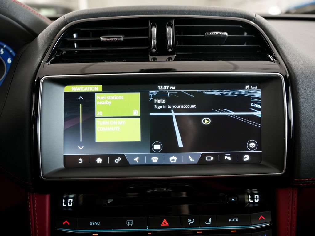 Used 2020 Jaguar F-PACE SVR AWD/4WD image 22