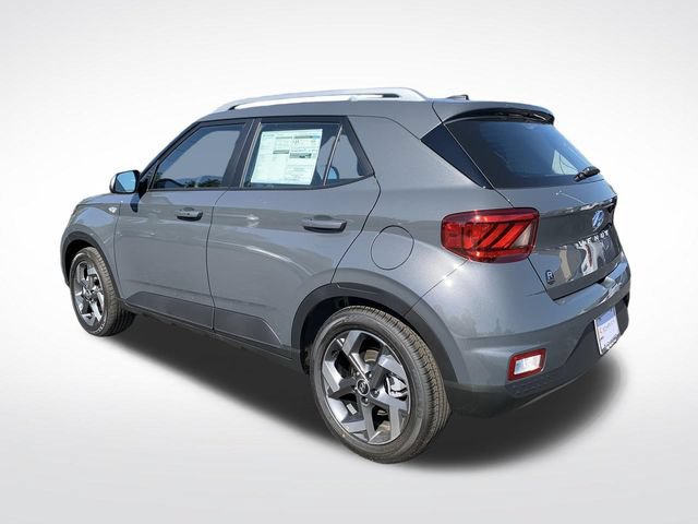 New 2026 Hyundai Venue SEL FWD image 39