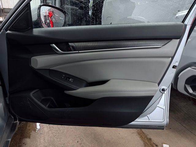 Used 2019 Honda Accord EX image 14