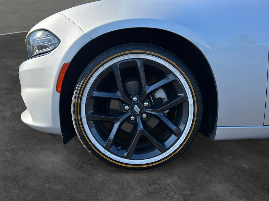 Used 2023 Dodge Charger SXT w/ Blacktop Package RWD image 5
