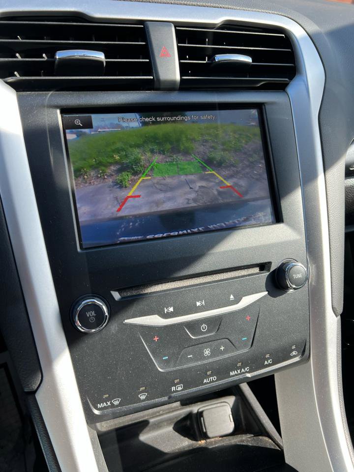 Used 2013 Ford Fusion SE image 21