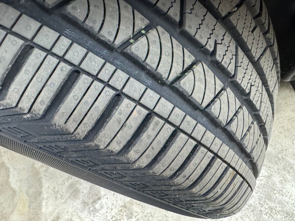 Used 2019 Mercedes-Benz GLC 300 4MATIC image 29