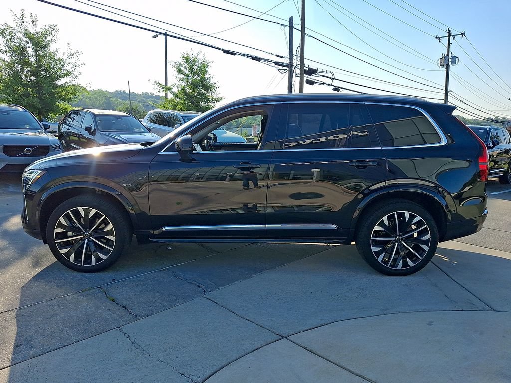 Certified 2026 Volvo XC90 B6 Plus AWD/4WD image 8