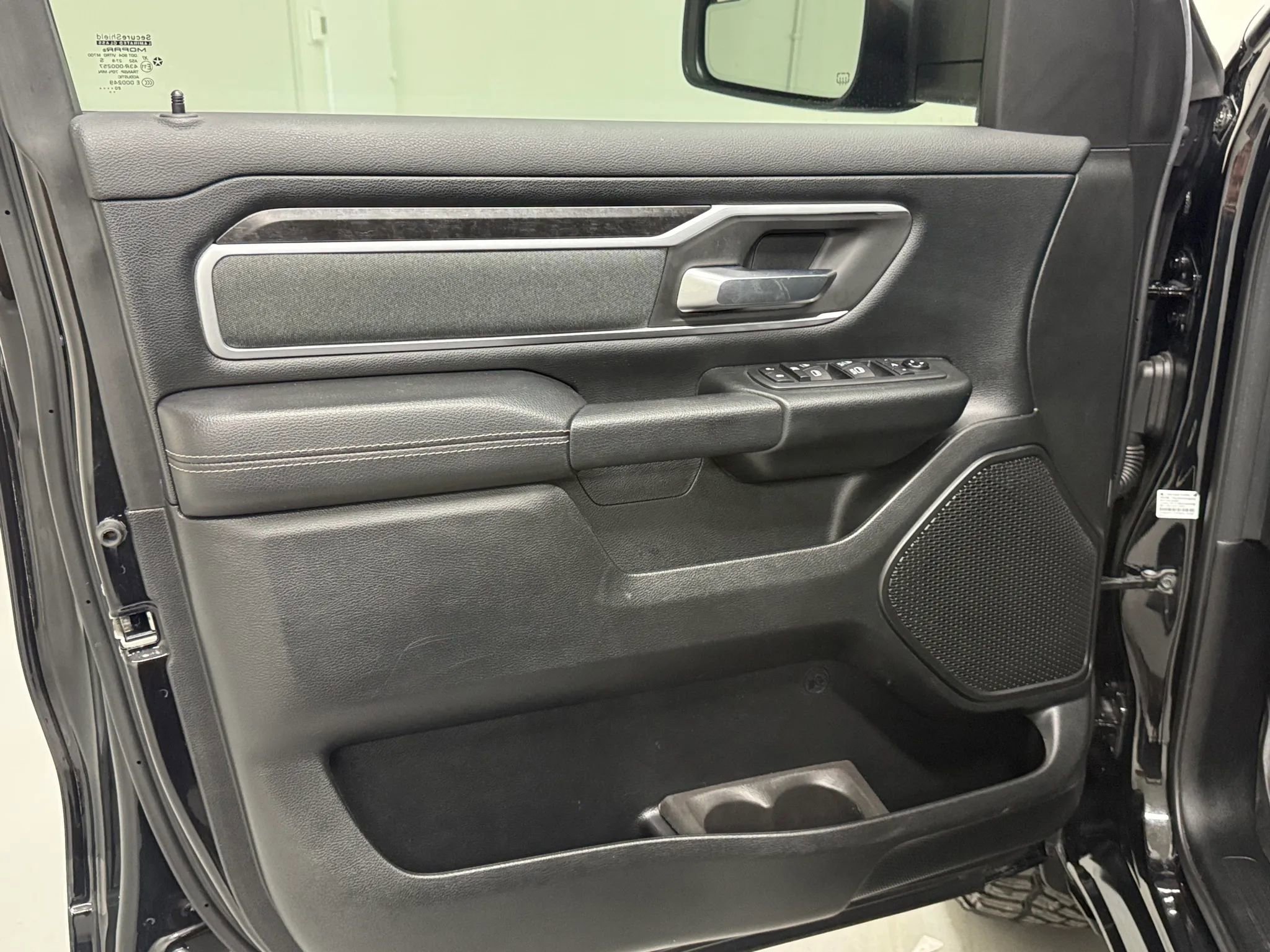 Used 2021 RAM 1500 Lone Star image 13