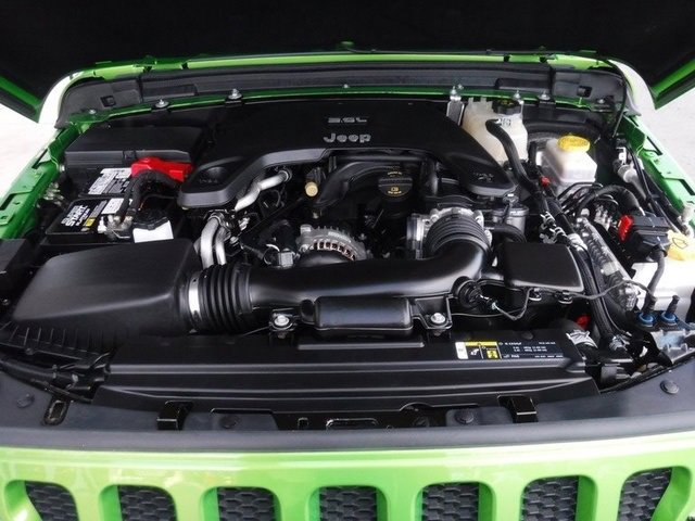 Used 2019 Jeep Wrangler Unlimited Sport image 16