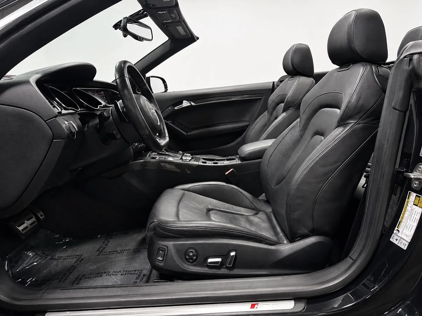 Used 2014 Audi RS 5 Cabriolet AWD/4WD image 13