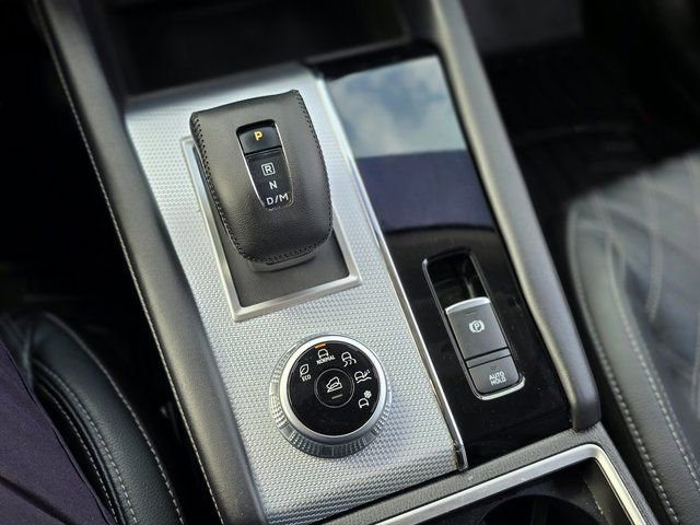 Used 2023 Mitsubishi Outlander SEL image 33