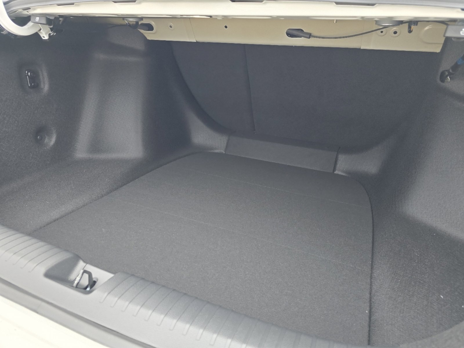 New 2026 Honda Accord Sport image 19