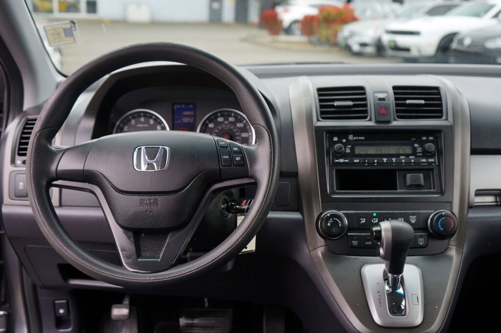 Used 2011 Honda CR-V LX image 16